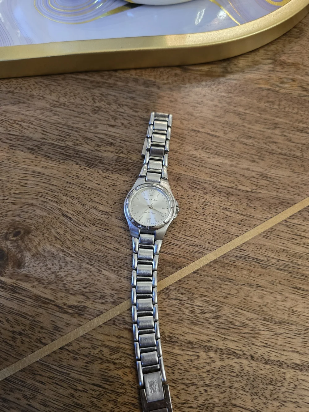 Anne Klein anne klein